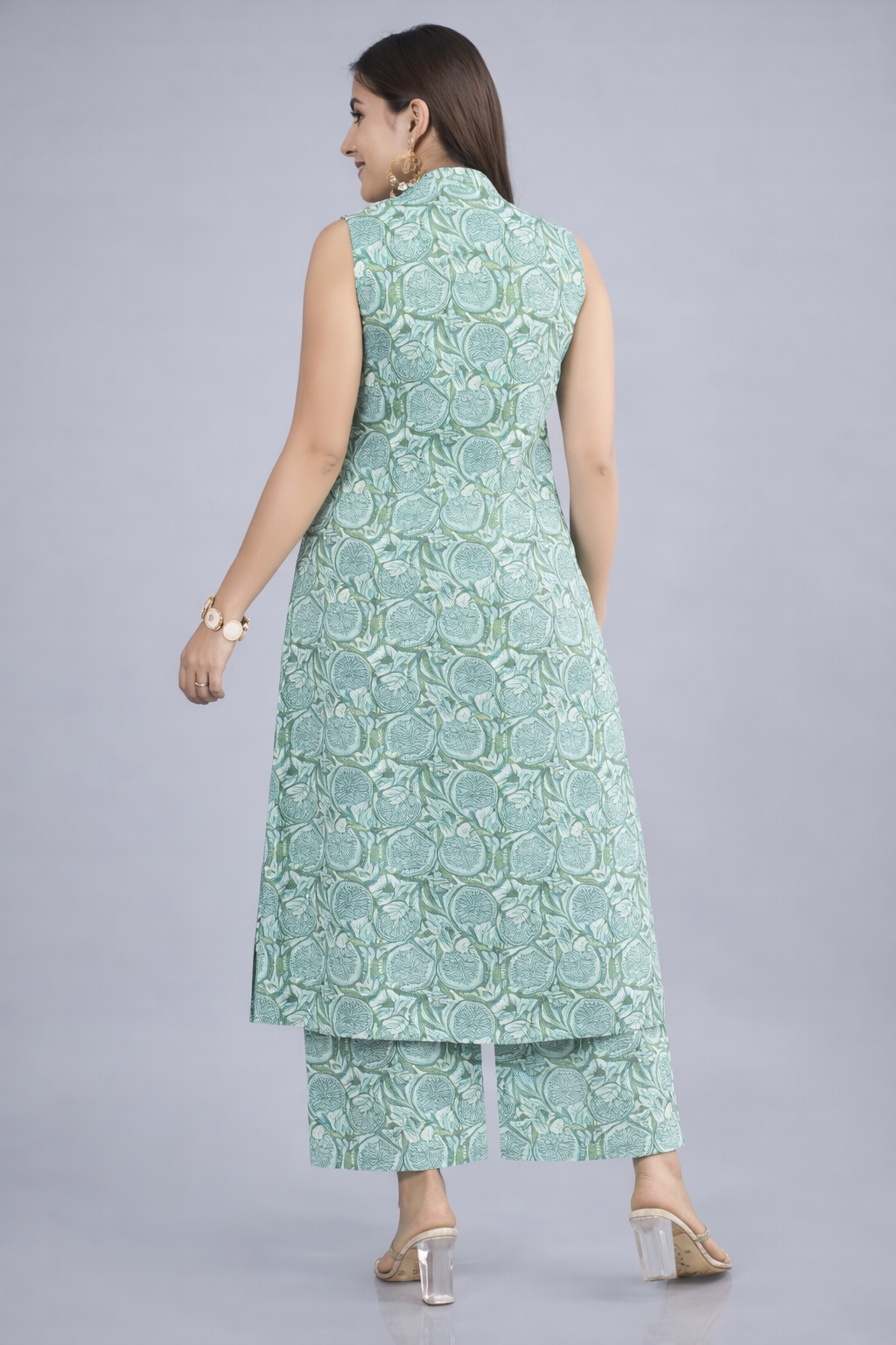 Floral Nova Women Aqua Blue Rayon Printed Sleeveless Kurti Palazzo Set | A-Line Mandarin Neck Party Wear Kurta Pant Set